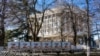Z-пропаганда у центрі Сімферополя