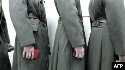 Армейская реформа зашла в тупик, полагают эксперты
