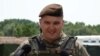 Sublocotenentul George Burnichi, comandant de pluton la Brigada 9 Mecanizată Mărășești, spune că cel mai mare avantaj al revenirii în România este că poate fi aproape mereu lângă familia pe care și-a întemeiat-o după ce a revenit din Italia. 