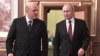 Михаил Мишустин и Владимир Путин в доме правительства РФ. Фото ТАСС