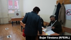 Glasanje u Severnoj Mitrovici, 12. oktobar 2025.
