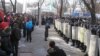 Оппозиция Днепропетровск қаласының әкімшілігіне басып кіруге әрекет етіп тұр. 26 қаңтар 2014 жыл
